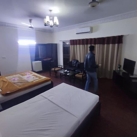 קראצ'י Hotel Clifton Inn מראה חיצוני תמונה