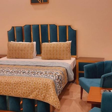 קראצ'י Hotel Clifton Inn מראה חיצוני תמונה